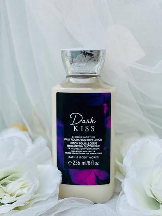 Dark Kiss · 236 ml Body Lotion